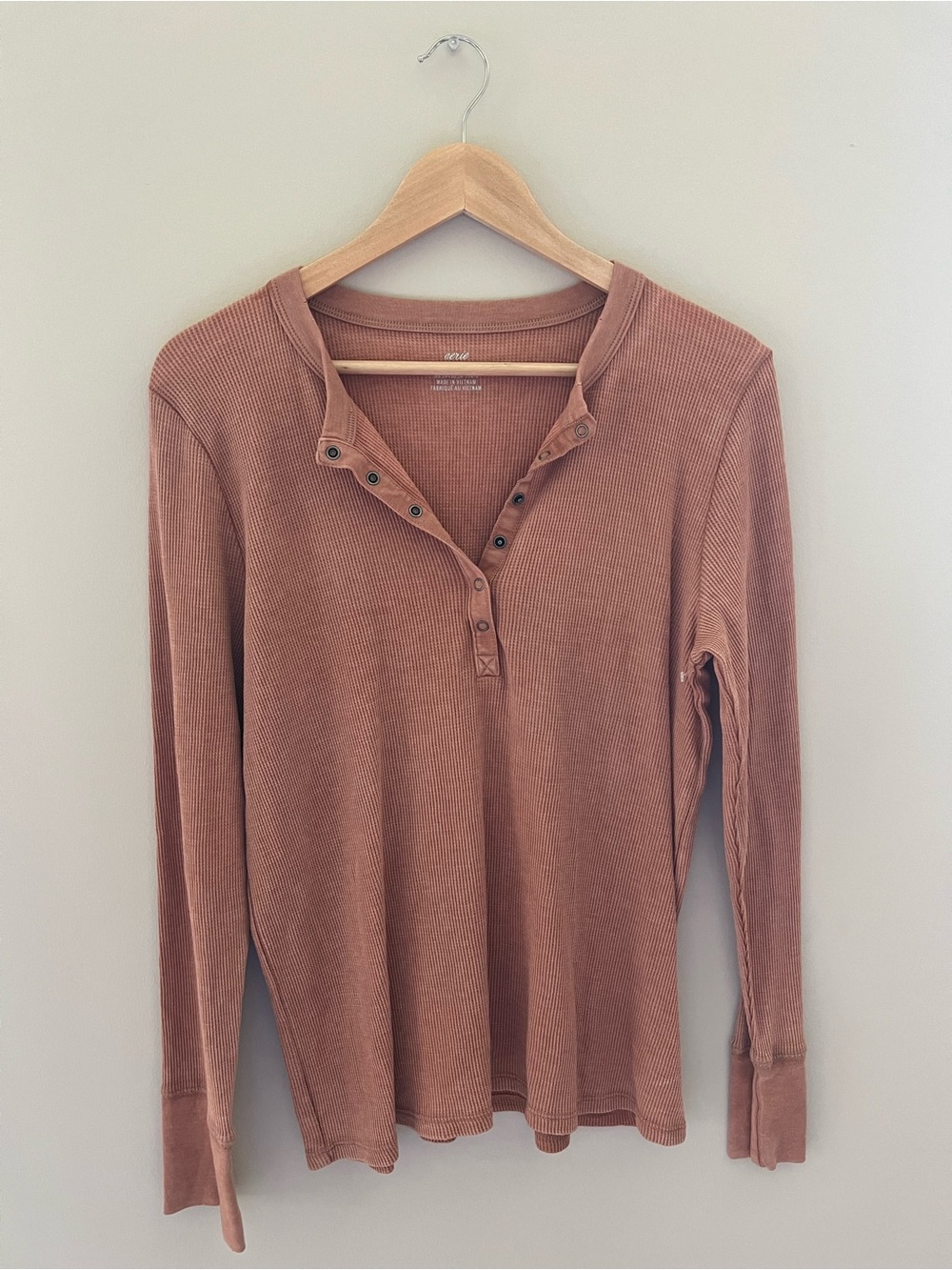 Aerie Waffle Knit Henley Top Women’s XL Tan Long Sleeve Ribbed Thermal Tee